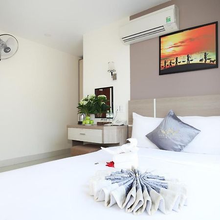 דה נאנג Thanh Nhan Hotel מראה חיצוני תמונה