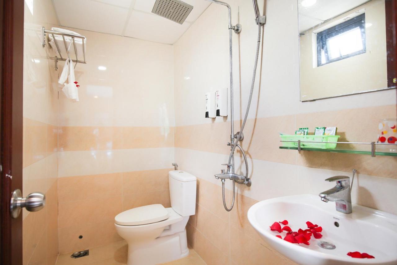 דה נאנג Thanh Nhan Hotel מראה חיצוני תמונה
